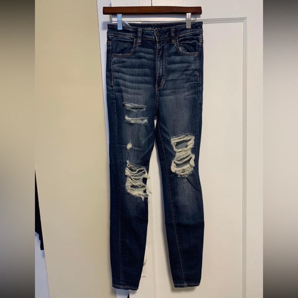 Size 6 American eagle jeans
